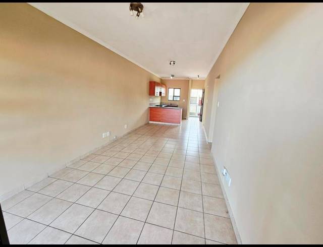 2 BEDROOM APARTMENT FOR SALE IN WINKLESPRUIT